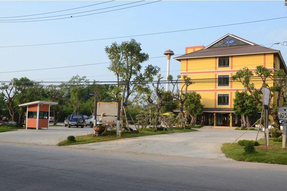 Boonme Heritage Phitsanulok Eksteriør bilde